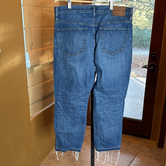 J. Crew Vintage Crop Jeans in Rhodes Medium Wash Frayed Distressed Size 31 - Picture 8 of 11